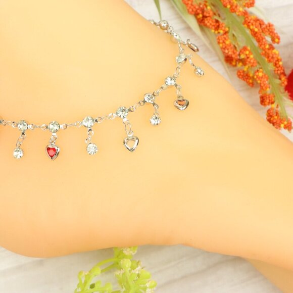 "Handmade Anklet – Elegant & Delicate Jewelry for Women | UNVRC1319 - Picture 7 of 10